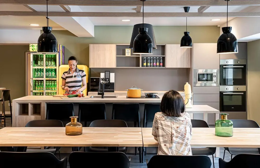 Elaya Hotel Oberhausen Ehemals Ana Living Oberhausen By Arthotel Ana-1
