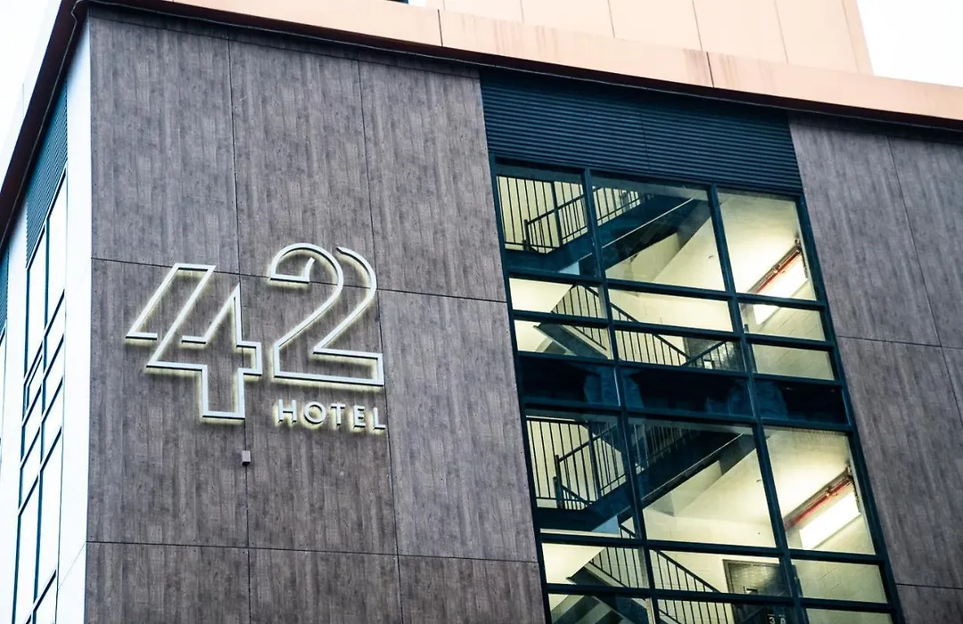 42 Hotel Williamsburg-1