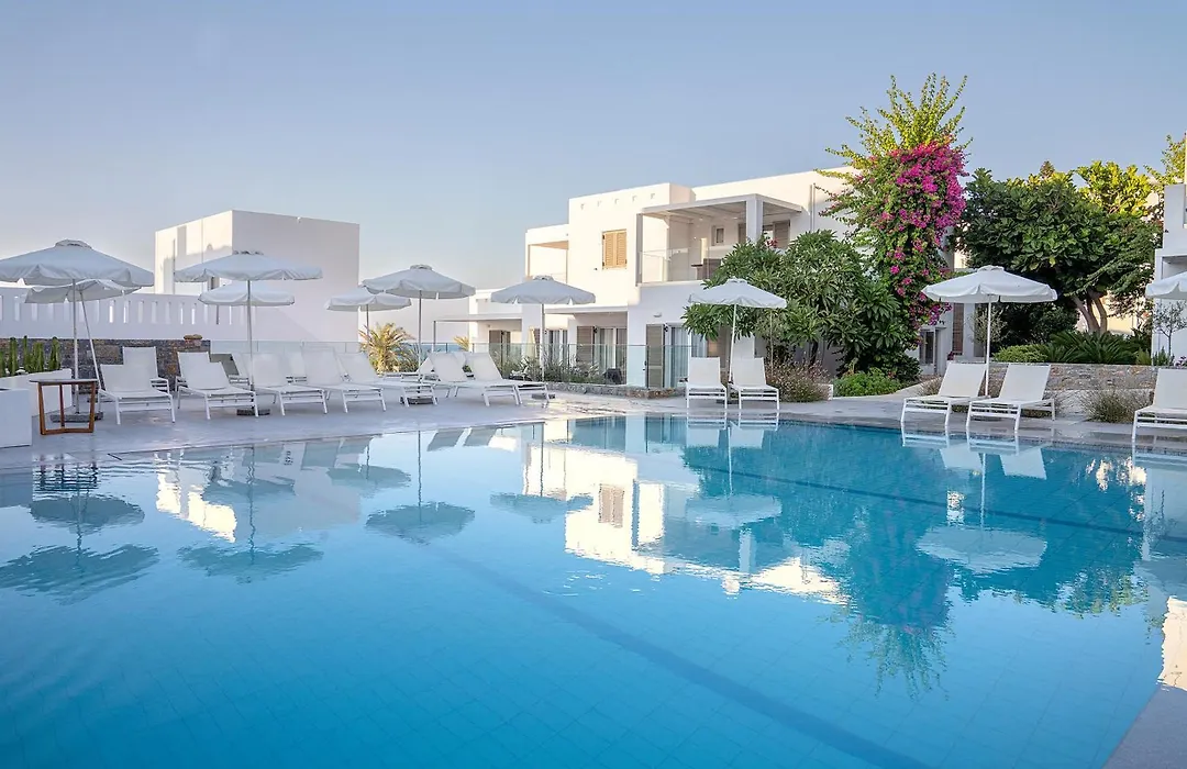 Maritimo Beach Hotel-1