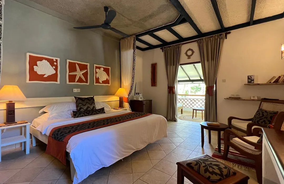 Pinewood Beach Resort&Spa-1