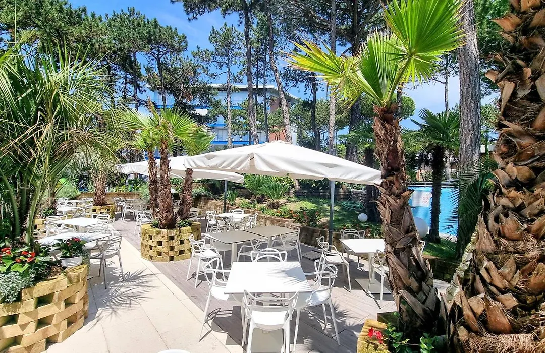Hotel Mediterraneo-1