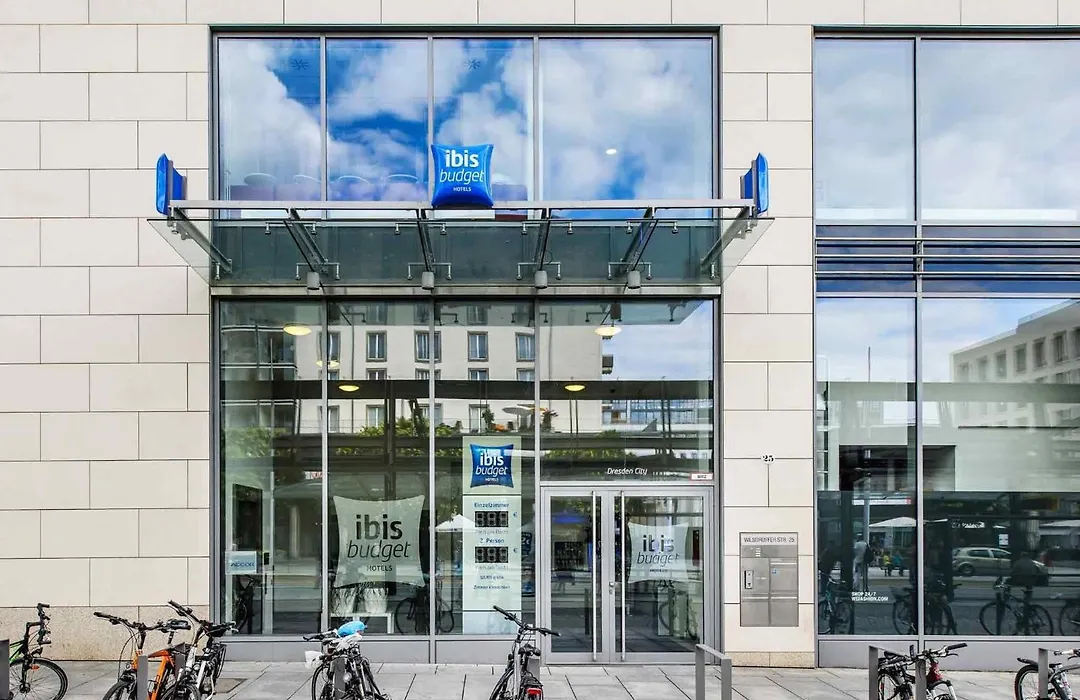 Ibis Budget Dresden City-1
