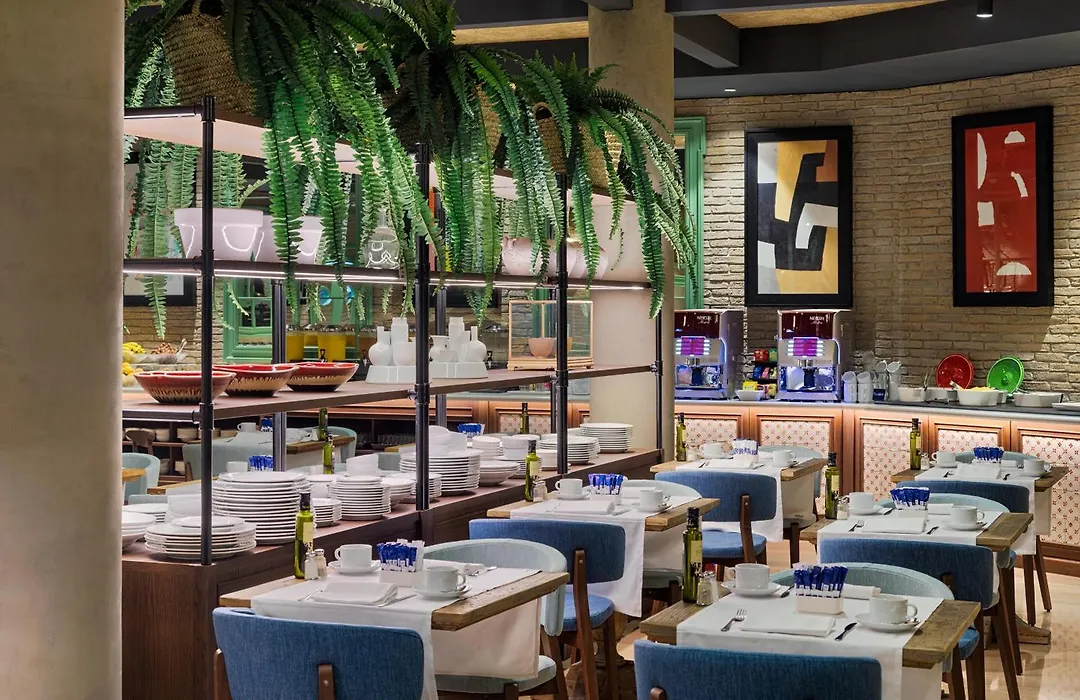 H10 Marina Barcelona-1