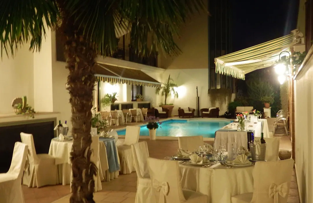 Belsito Hotel-1