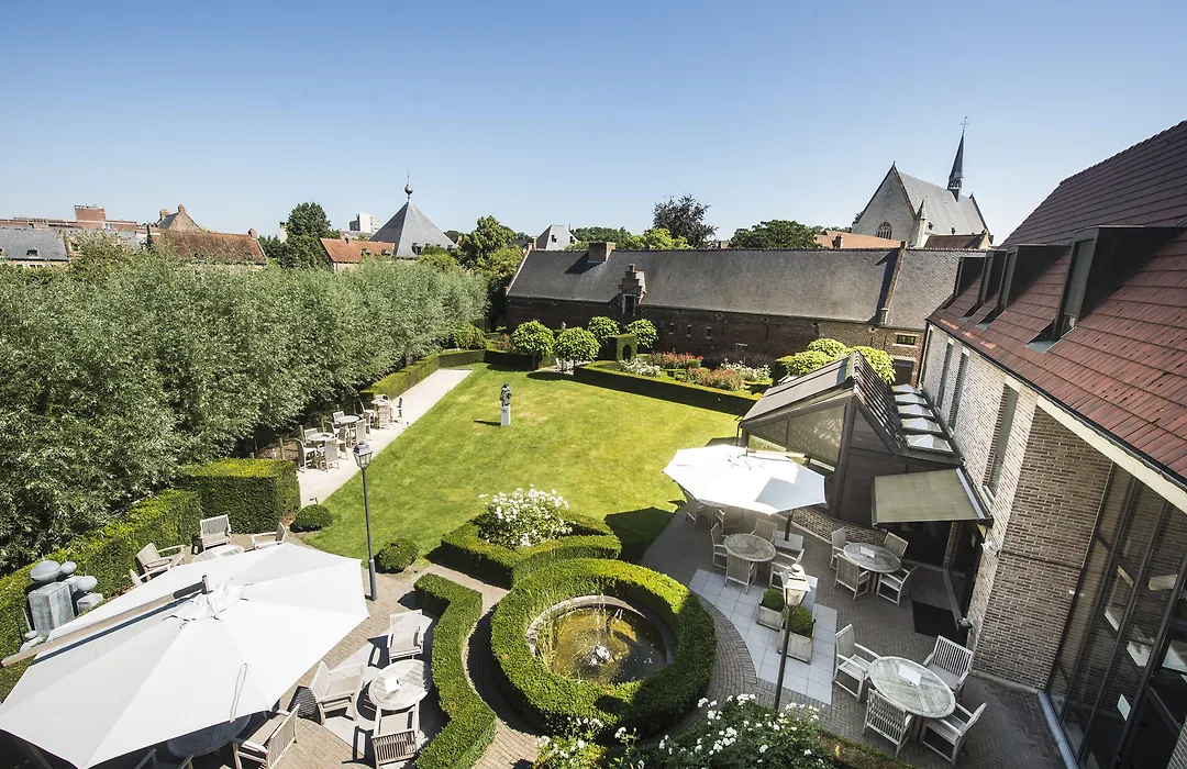 Begijnhof Hotel-1