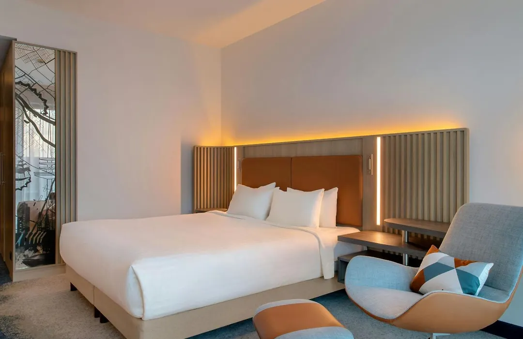 Courtyard By Marriott Bremen-1
