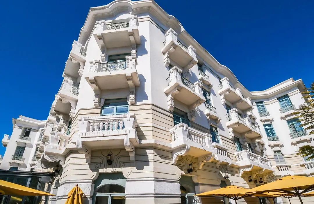 Majestic Hotel-1