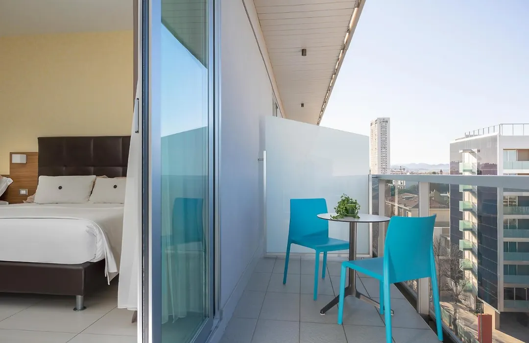 Aqua Hotel-1