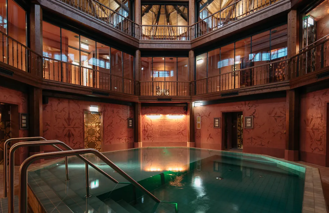 Hotel Bären am Bundesplatz-1