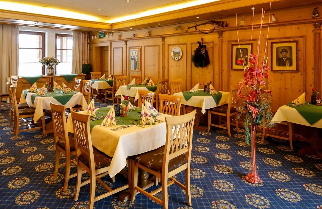 Hotel Edelweiss-1