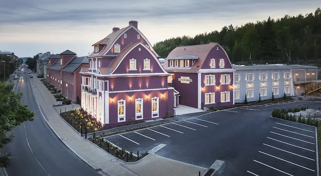 Hotel Dvorana-1