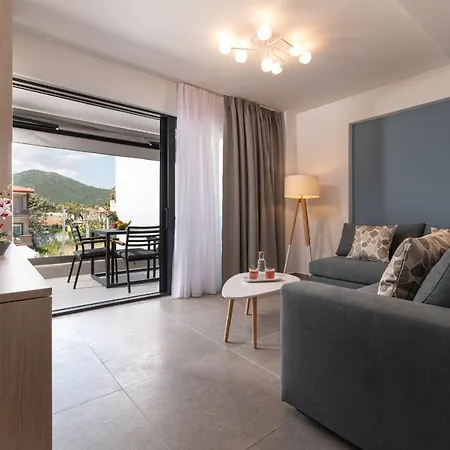 Sky Luxury Suites-2