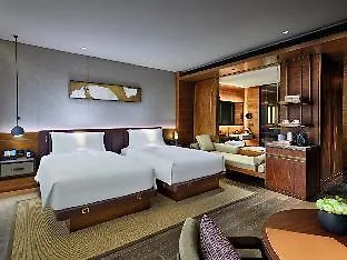 Intercontinental Hotels Shanghai Wonderland By Ihg-3