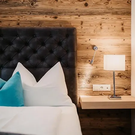 Hotel Happy Filzmoos-3