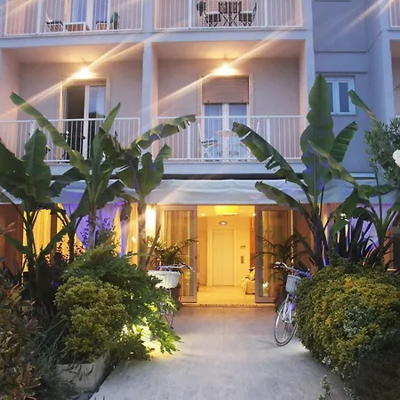 Hotel Bijou-2