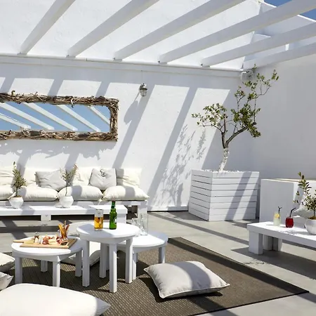 Petit Palace Suites (Adults Only)-2
