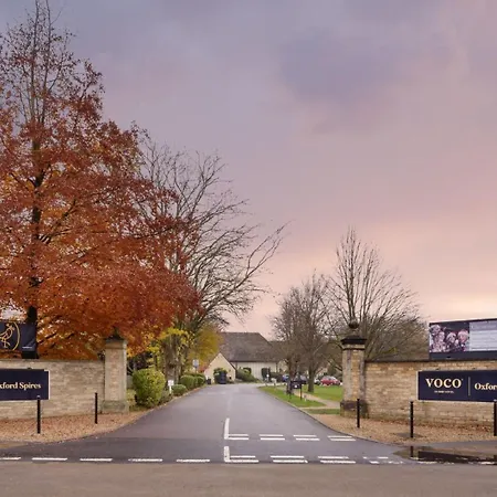 Voco Oxford Spires By Ihg-2
