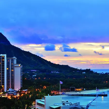 OUTRIGGER Waikiki Beachcomber Hotel-3