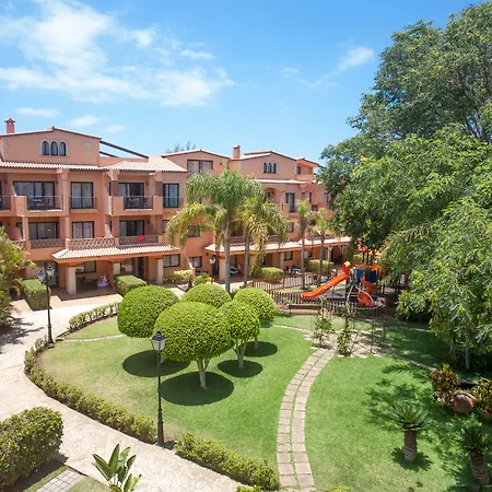 Villa Mandi Golf Resort-3