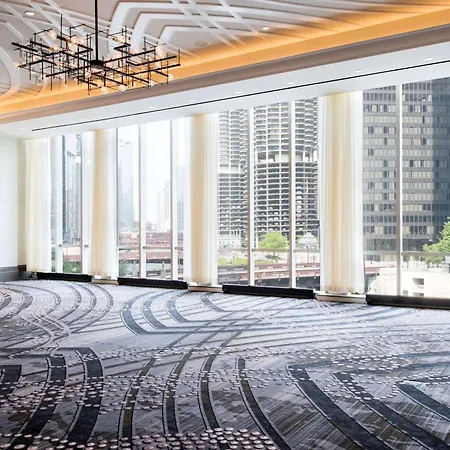 Londonhouse Chicago, Curio Collection By Hilton-2