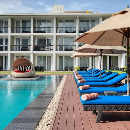 Camelot Beach Hotel-2