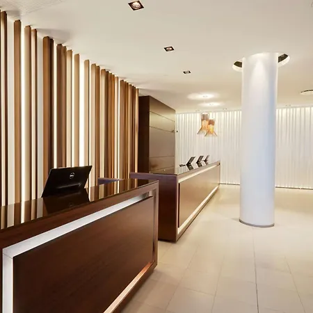 Hilton Reykjavik Nordica-2