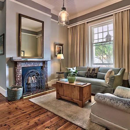 Parker Cottage Guesthouse-2