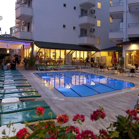 Remi Hotel-3