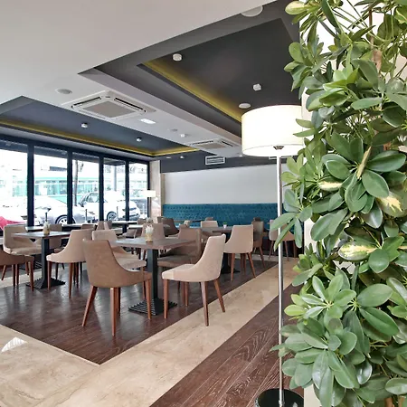 Mark Hotel-3