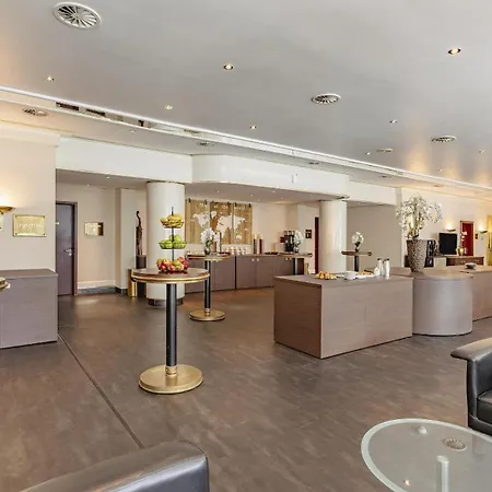 PLAZA Premium Darmstadt-3