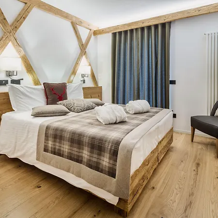 Camina Suite And Spa-2