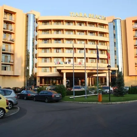 Tiara Beach-2