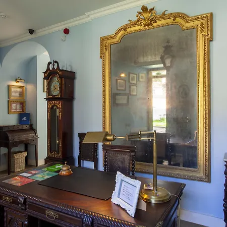 Palacio De Sintra Boutique House-3