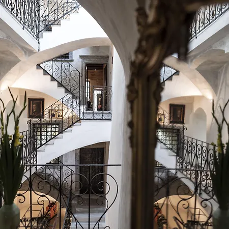 Goldenstern Townhouse-2