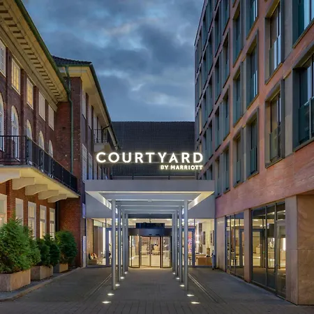 Courtyard By Marriott Bremen-3