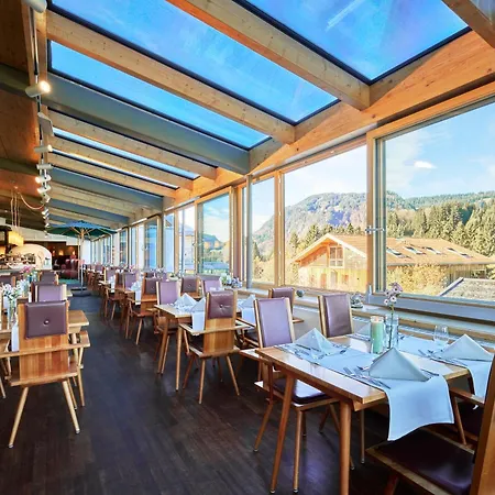 Hotel Oberstdorf-3