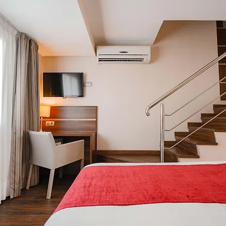 KAKTUS Hotel Volga - Adults Recommended-3