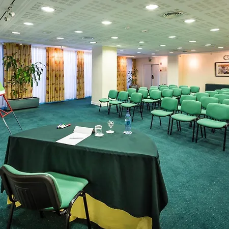 Holiday Inn Lisbon By Ihg-2