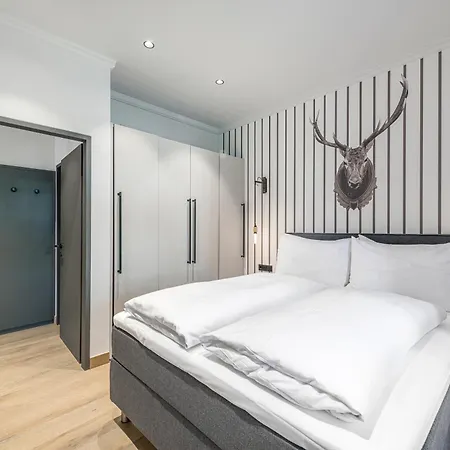 Residenz Boutique Suites-2