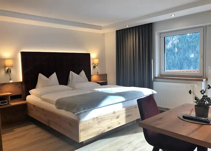 Garni Central - Zimmer - Studios - Apartments