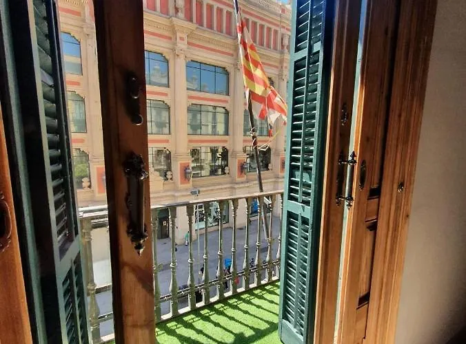 Gästehaus: Hostal Lausanne