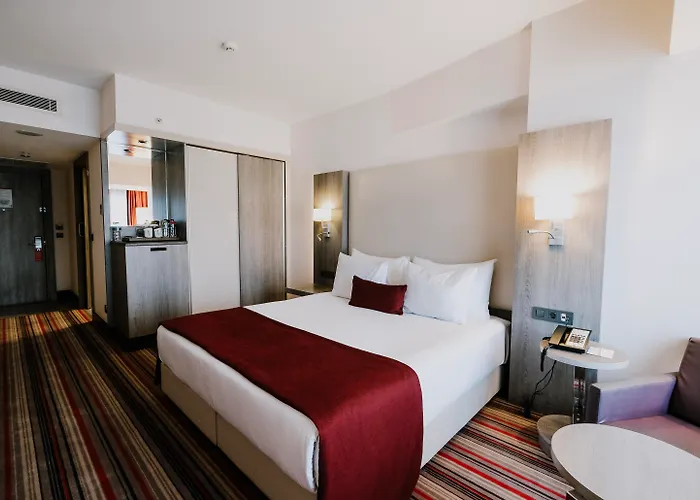  Ramada Plaza By Wyndham Izmir