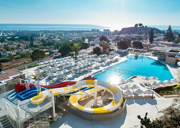  Louis St. Elias Resort & Waterpark