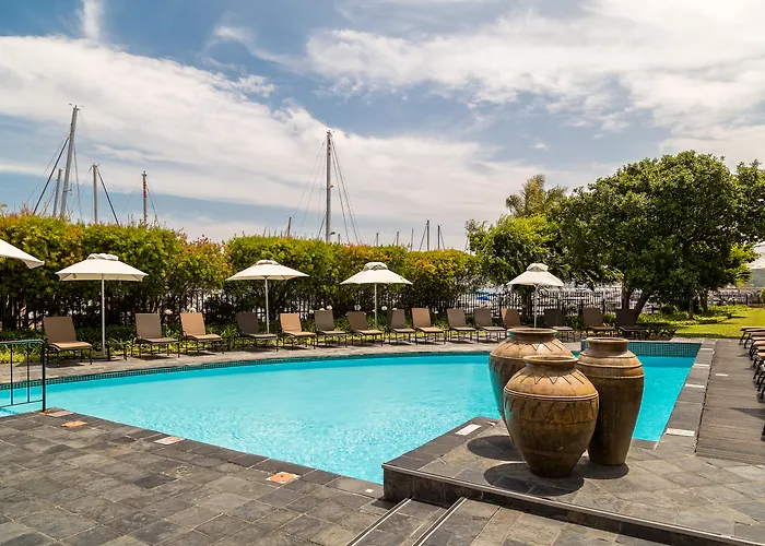 Strandhotel: Protea Hotel By Marriott Knysna Quays
