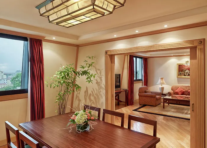 Selbstverpflegung: Hilton Hanoi Opera