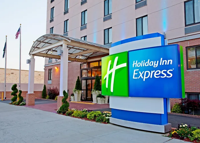 Hotel: Holiday Inn Express Brooklyn By Ihg