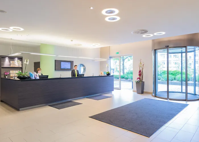 Hotel mit Aussicht: Novina Hotel Wöhrdersee Nürnberg City