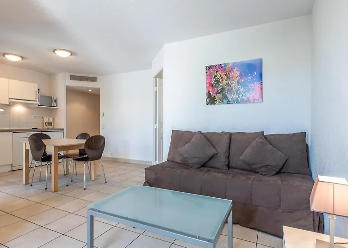  Vacanceole - Residence Le Crystal