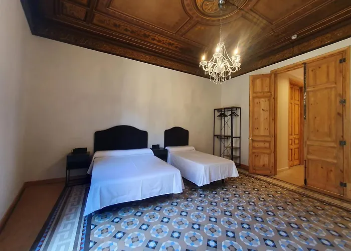 Gästehaus: Hostal Lausanne
