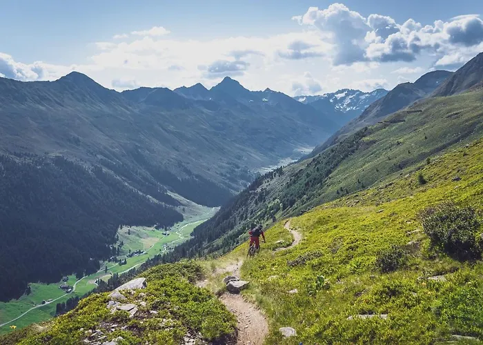 Alte Post By Mountain s